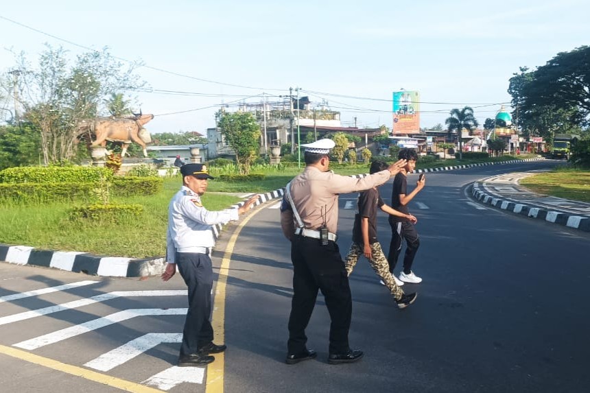 Jamin Kamseltibcarlantas, Sat Lantas Lobar Fokus Gatur Pagi dan Penindakan